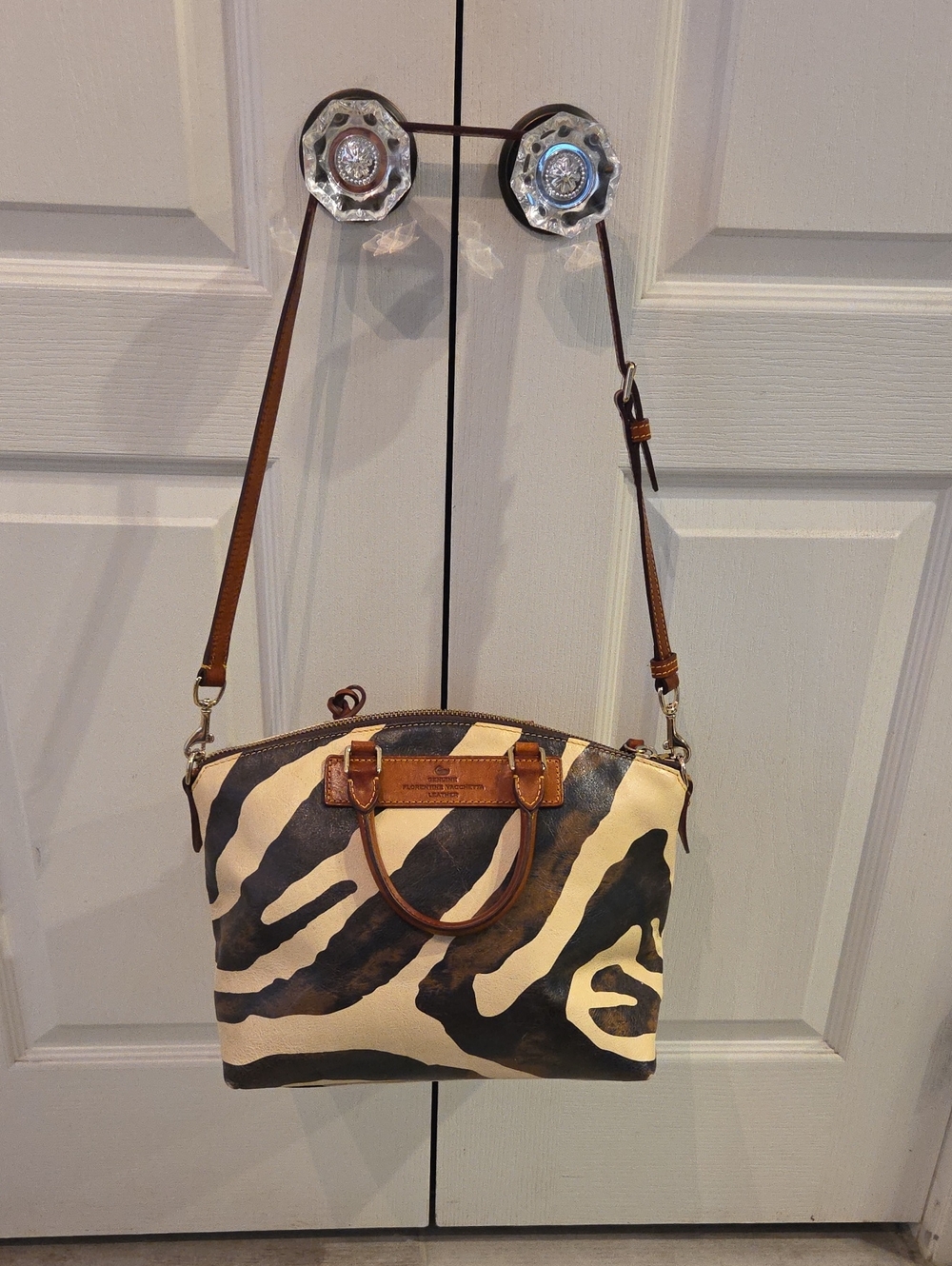 Used Dooney & Bourke Brown Cream Zebra-Print Satchel with Wallet Set - Picture 8 of 11